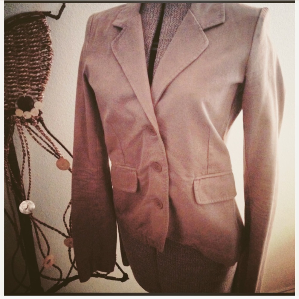 Juicy Couture Blazer Jacket -Small & Tan color